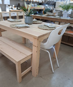 Dining Table & bench set 4-6 seater