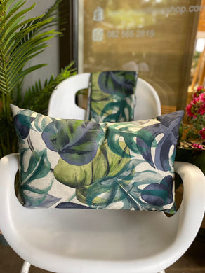 Outdoor scatter cushions - Blue Leaves